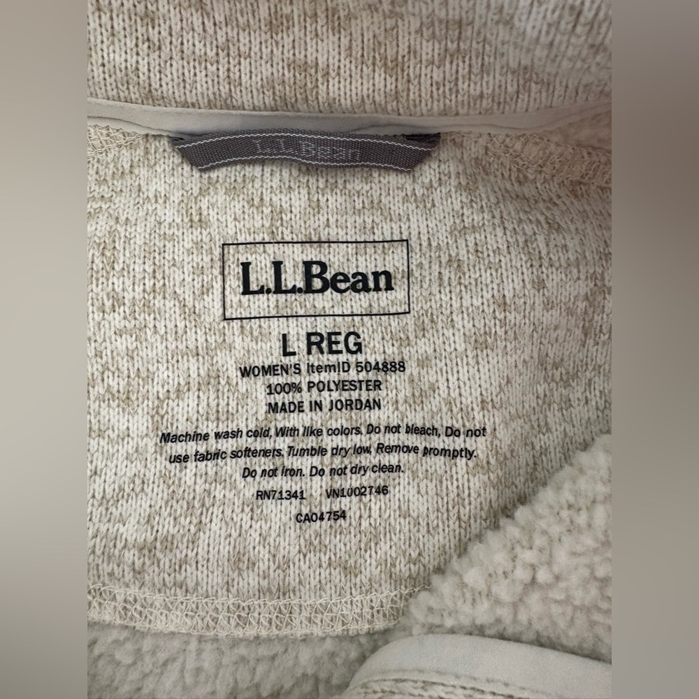 L.L. Bean Women’s Sweater Fleece Full Zip up Jacket - Picture 3 of 9